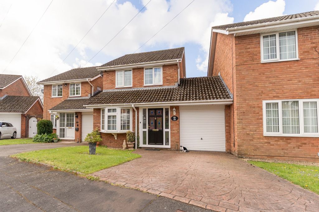 2 bed link detached house for saleKent Close, Rogerstone NP10