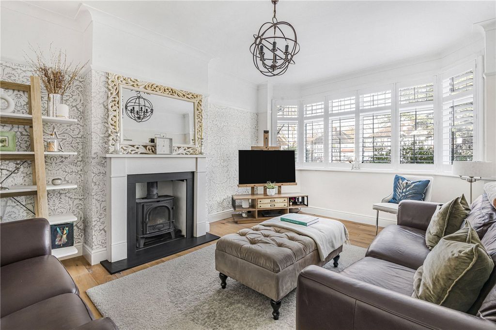 Additional image 3 of 5 bed detached house for saleThe Mead, Beckenham BR3