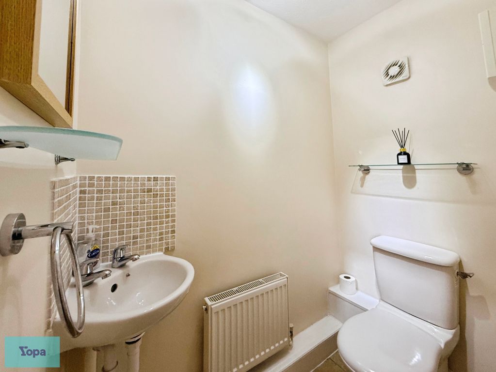 Additional image 6 of 3 bed semi-detached house for saleFewston Way, Lakeside, Doncaster DN4