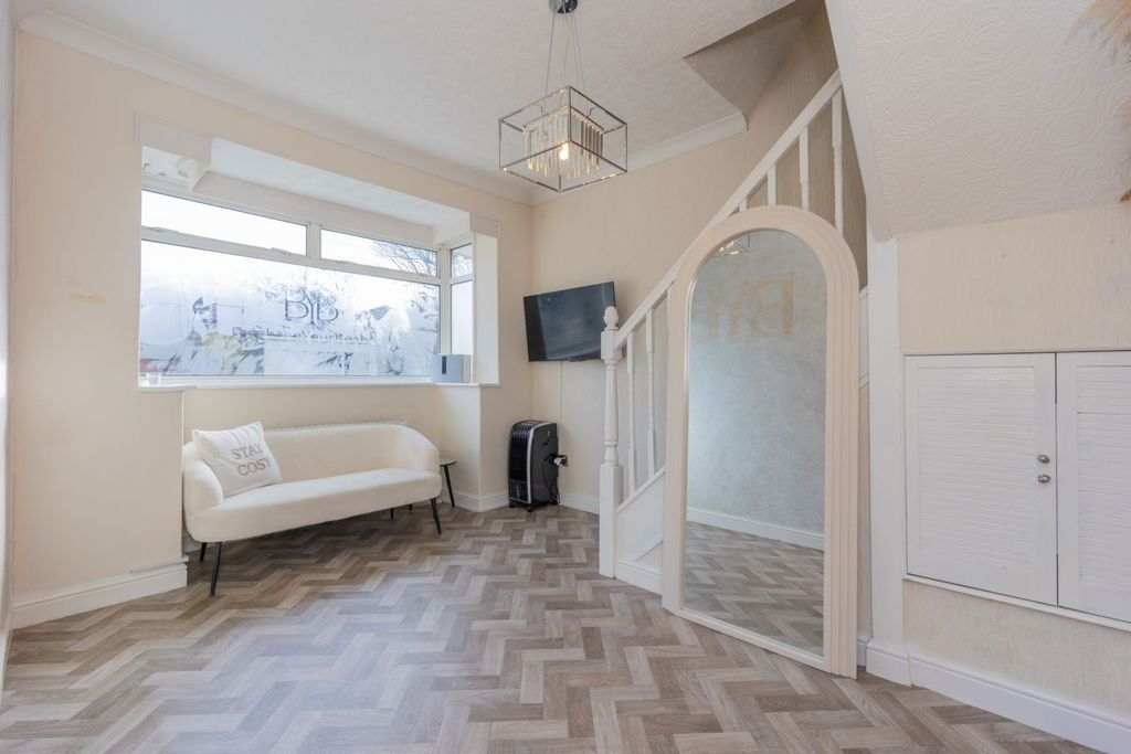 Additional image 15 of 4 bed detached house for saleHillary Avenue, Ashton-Under-Lyne OL7