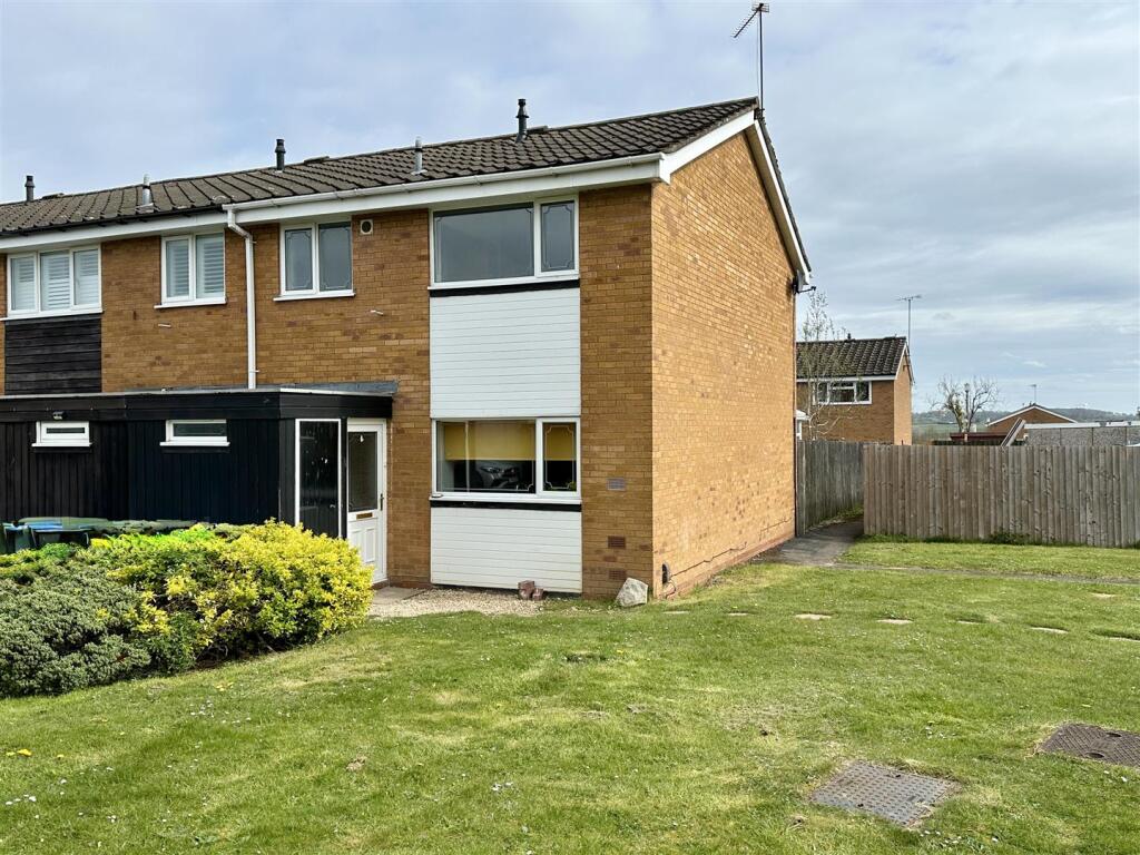 Eldorado Close, Studley