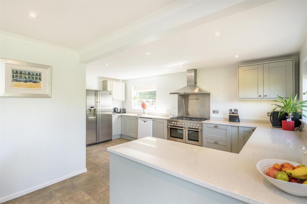 Additional image 5 of The Deerings, Harpenden