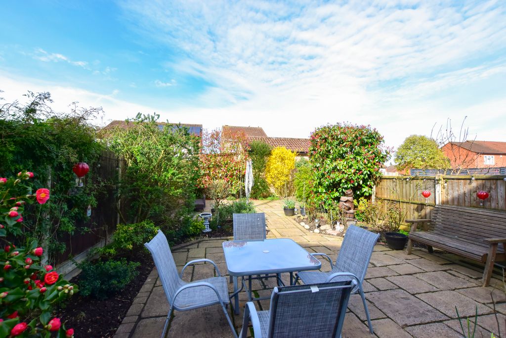 Additional image 21 of 4 bed semi-detached house for saleMargaret Close, Abbots Langley WD5