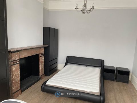 Kingswood Road, Goodmayes IG3, Room to rent