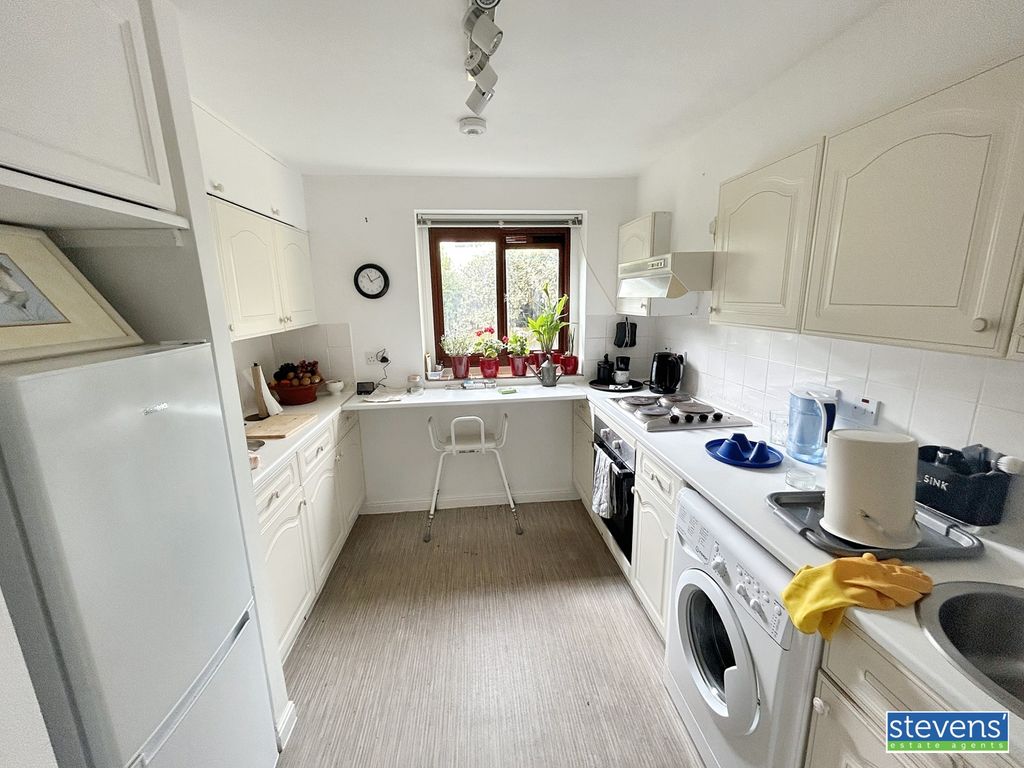 Additional image 13 of 2 bed flat for saleEast Street, Okehampton, Devon EX20