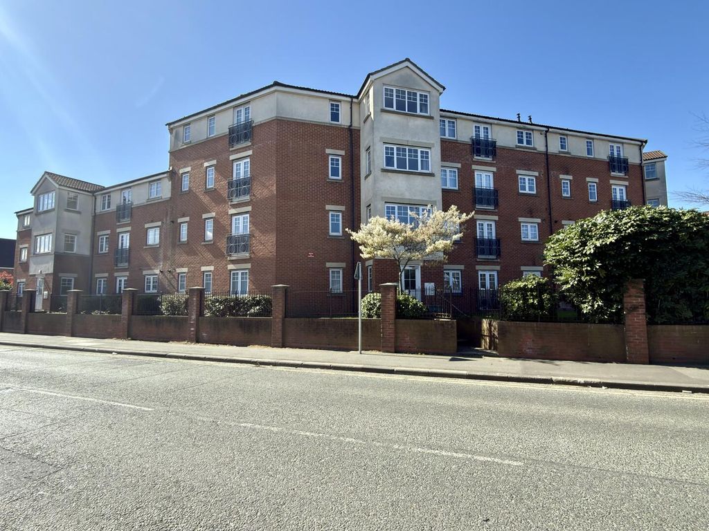 2 bed flat for saleAppleby Close, Darlington DL1