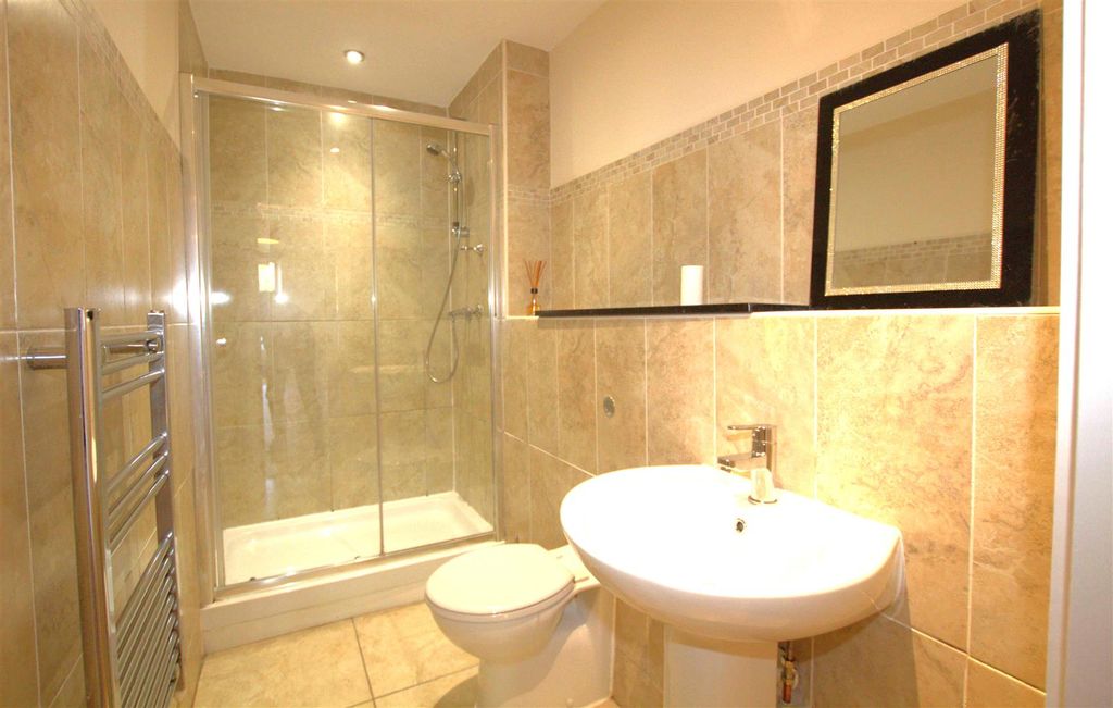 Additional image 5 of 2 bed flat for saleGreen Chare, Darlington DL3