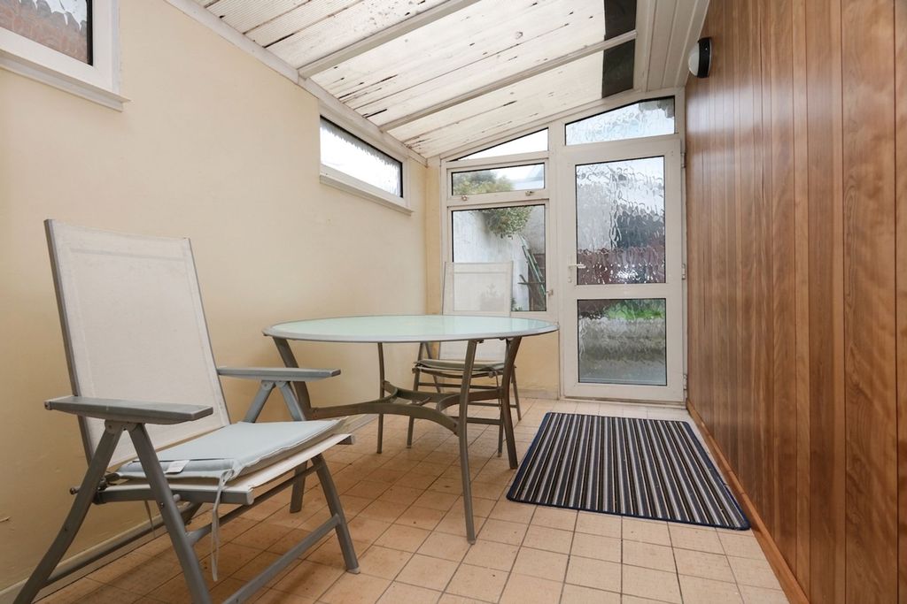 Additional image 12 of 4 bed detached bungalow for saleMin-Y-Mor, Barry CF62