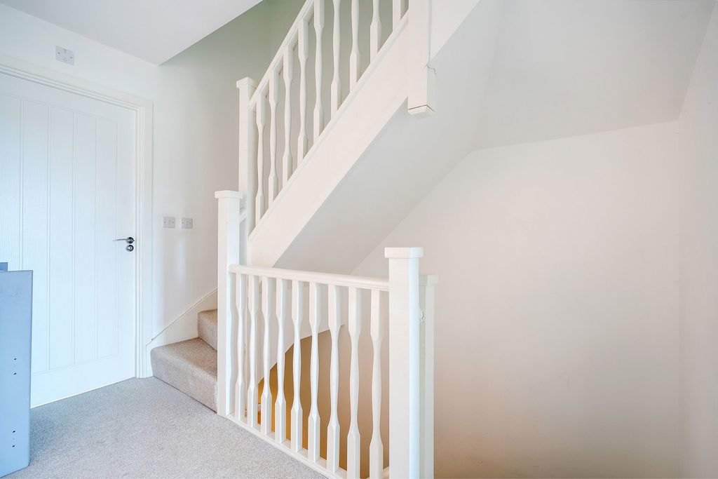 Additional image 16 of 4 bed town house for saleWoodyard Avenue, Tapton, Chesterfield S41