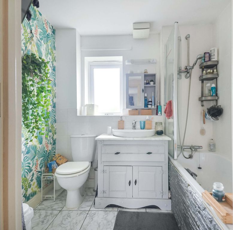 Additional image 16 of 2 bed flat for saleBlake Street, Aylesbury HP19