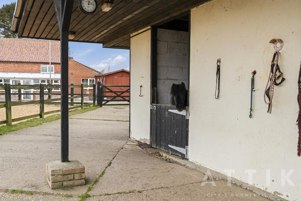 Additional image 85 of 5 bed equestrian for saleBarnaby Green, Wangford, Beccles NR34