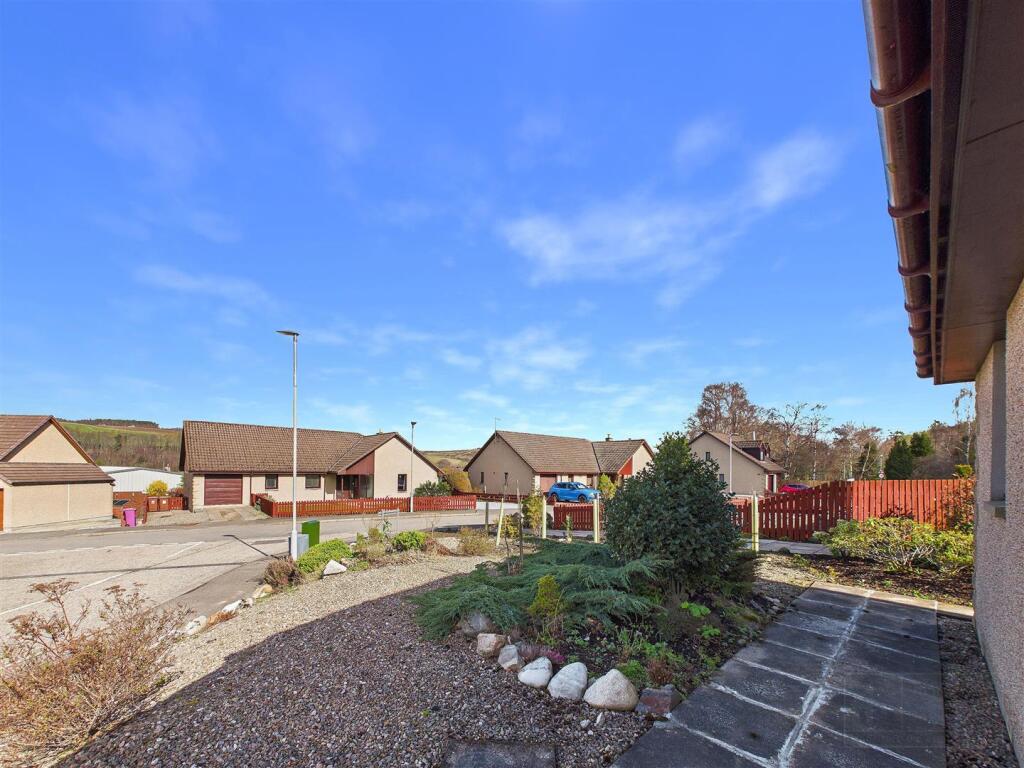 Additional image 20 of 1 Tower Place, Aberlour