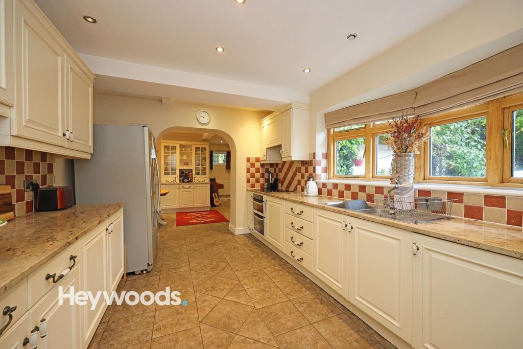 Additional image 8 of 4 bed detached house for saleChantry Road, Westlands, Newcastle Under Lyme ST5