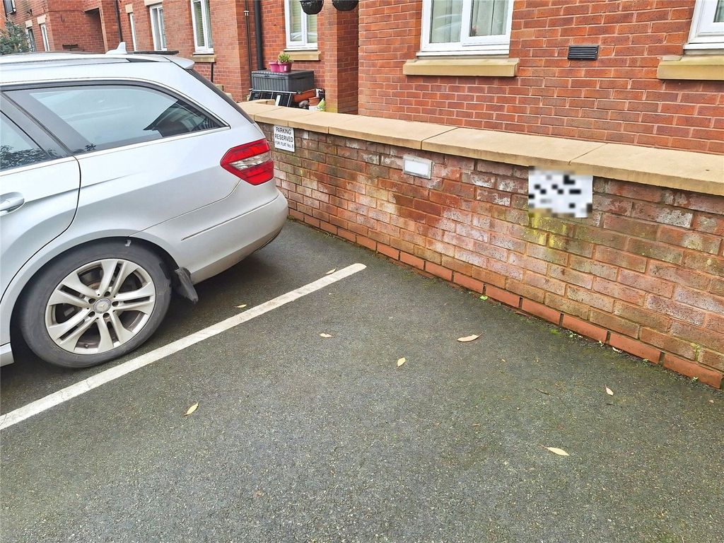 Additional image 10 of 2 bed flat for saleHeath End Road, Nuneaton, Warwickshire CV10
