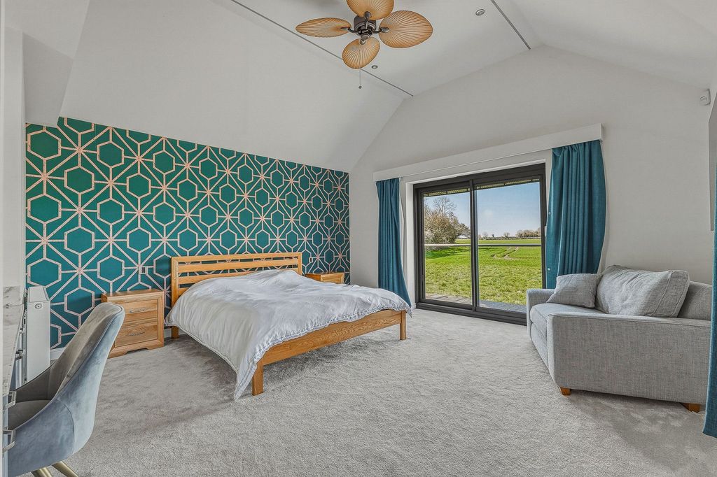 Additional image 23 of 6 bed detached house for saleFiddlers Green, Attleborough NR17