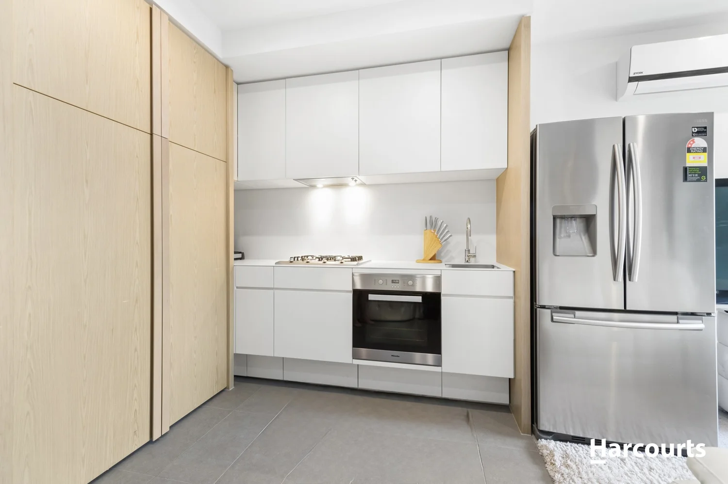 Additional image 3 of 1507/8 Pearl River Road, Docklands VIC 3008