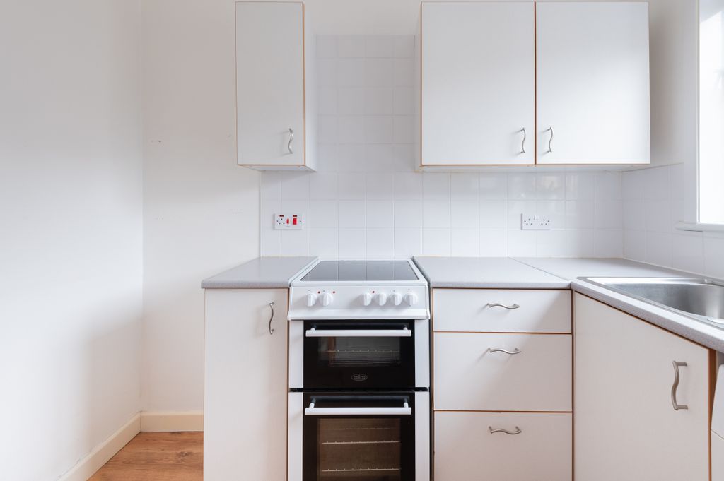 Additional image 7 of 2 bed flat for saleUnion Street East, Arbroath DD11