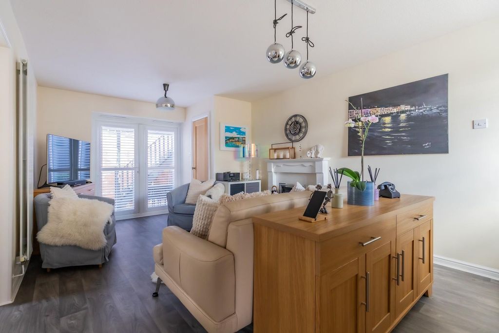 Additional image 4 of 3 bed detached house for saleChamomile Close, Pontprennau, Cardiff CF23