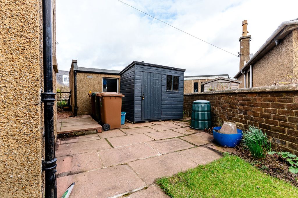 Additional image 9 of 3 bed flat for salePark Crescent, Edinburgh EH16