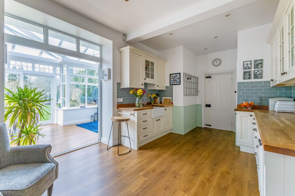 Additional image 6 of 5 bed detached house for saleOxford Road, Banbury OX16