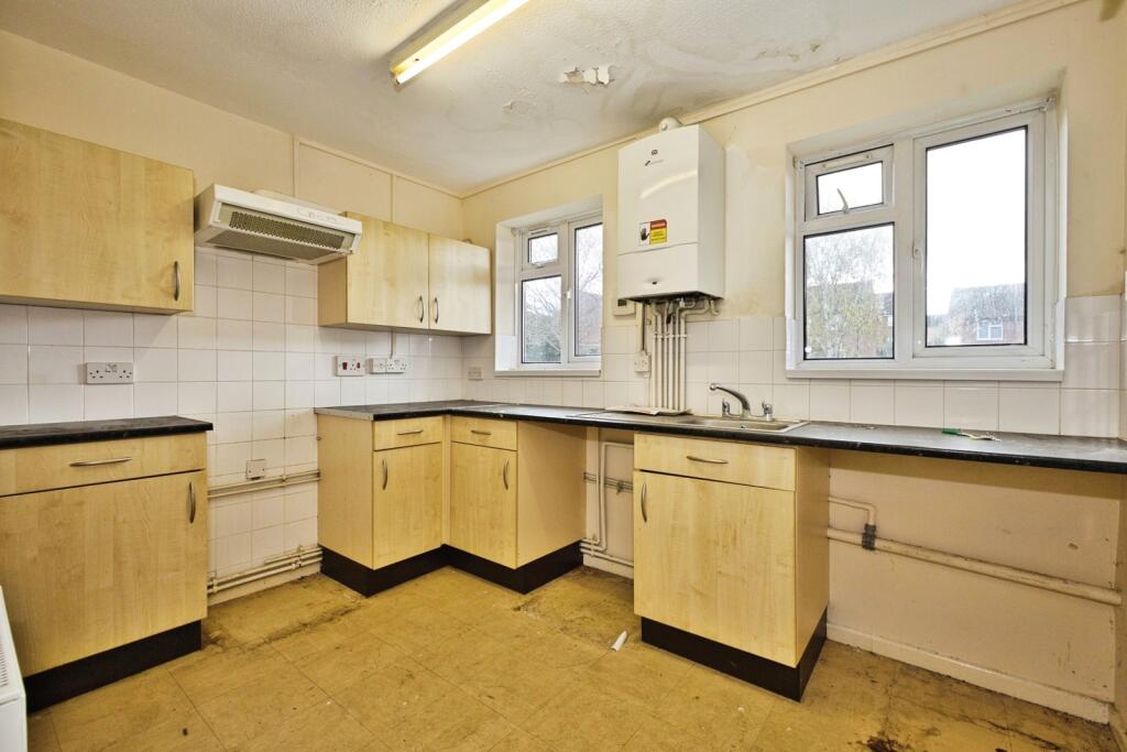 Additional image 2 of Sedgemoor Close, Yeovil, Somerset, BA21