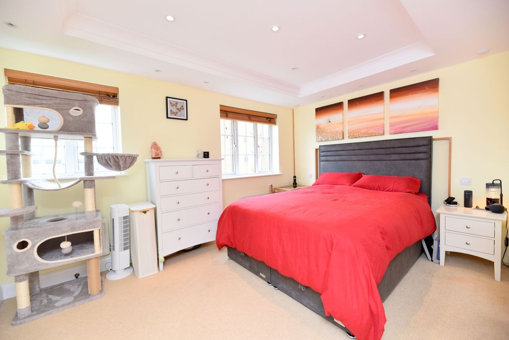Additional image 10 of 4 bed semi-detached house for saleIvel Bury, Biggleswade SG18