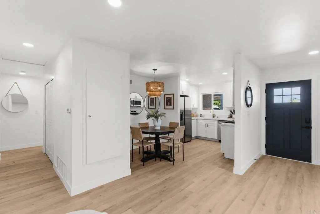 Additional image 4 of 6729 Mezin Way, San Diego, CA 92114