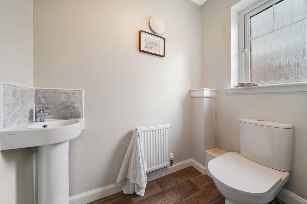 Additional image 7 of 3 bed semi-detached house for saleLapwing Place, Alloa, Clackmannanshire FK10
