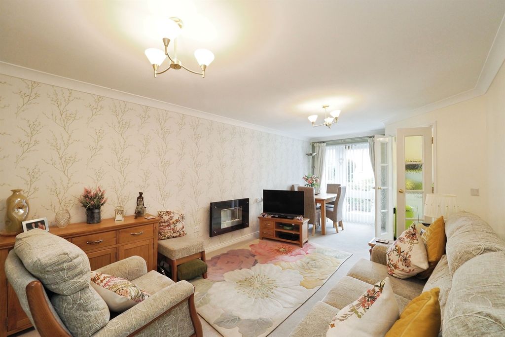 Additional image 7 of 1 bed flat for saleKedleston Close, Belper DE56