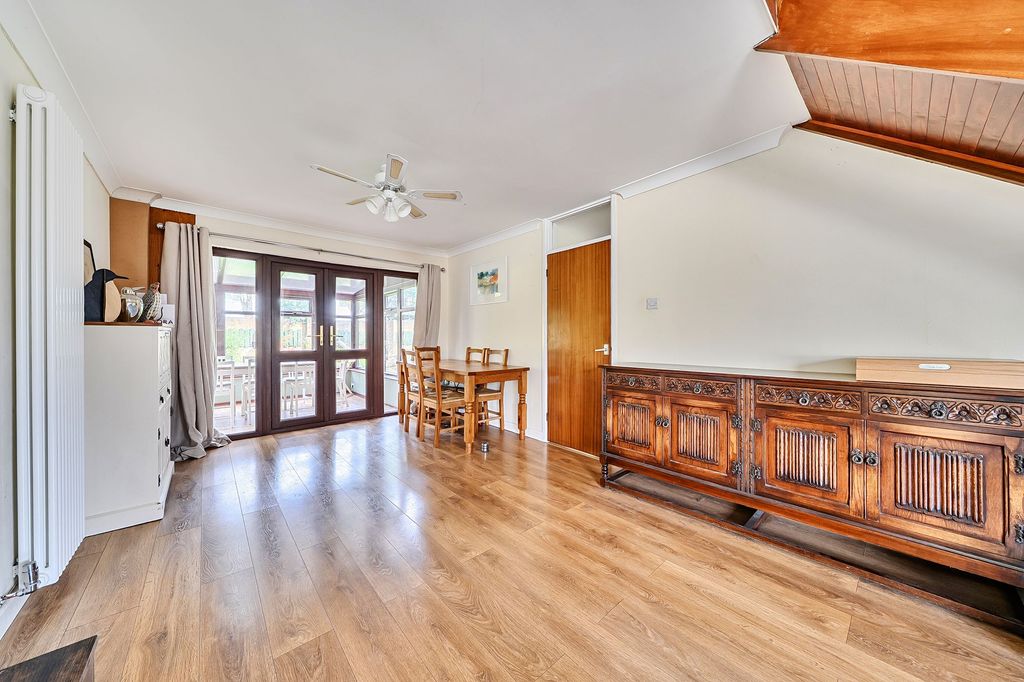 Additional image 6 of 5 bed detached house for saleHavant Road, Emsworth PO10