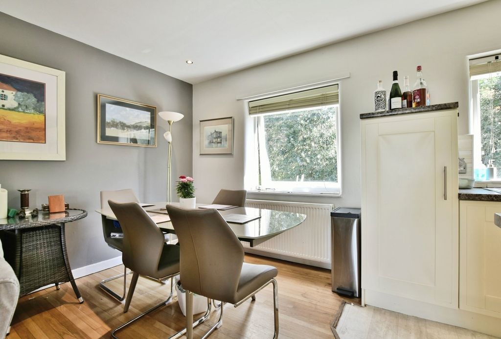 Additional image 5 of 3 bed town house for saleBeechfield Road, Alderley Edge, Cheshire SK9