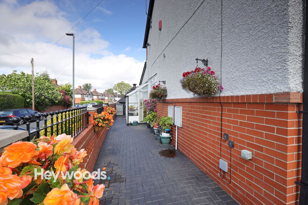 Additional image 47 of 6 bed semi-detached house for saleKingsway West, Westlands, Newcastle Under Lyme ST5