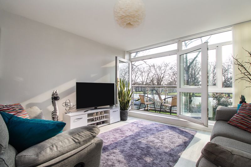 Additional image 5 of 2 bed flat for saleThe Embankment, Bedford MK40