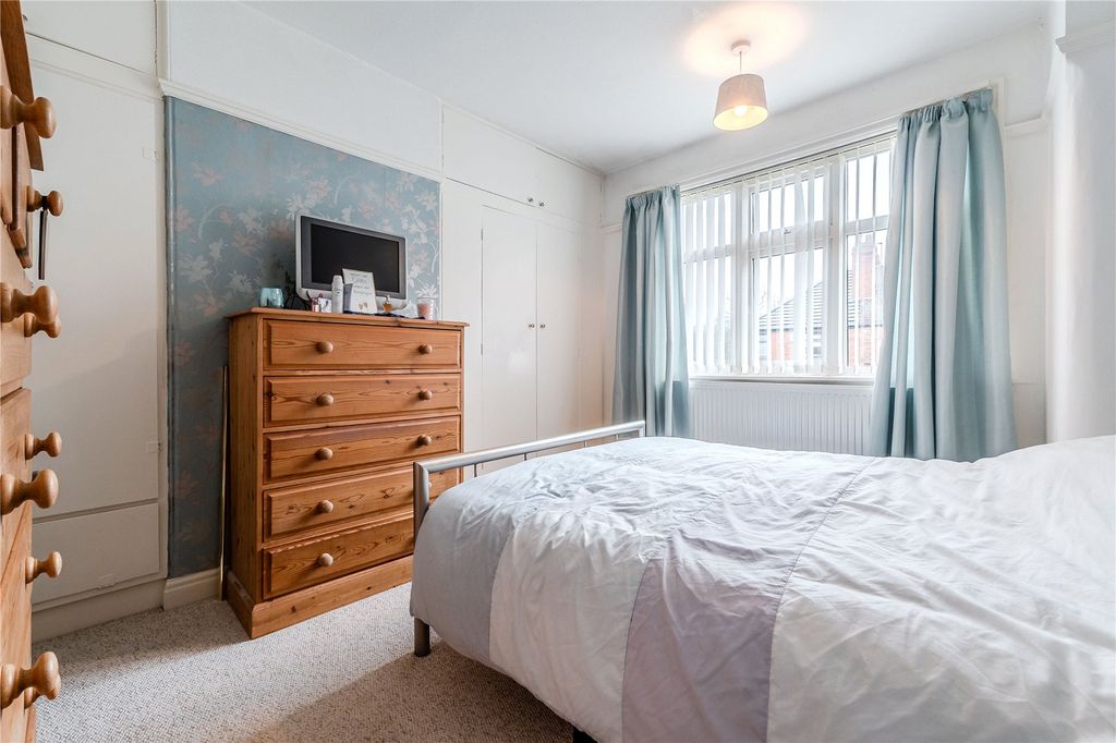 Additional image 6 of 3 bed semi-detached house for saleGreenville Avenue, Leeds, West Yorkshire LS12