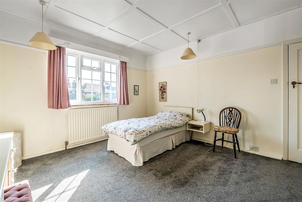 Additional image 18 of 4 bed detached house for saleRectory Close, Ashtead KT21