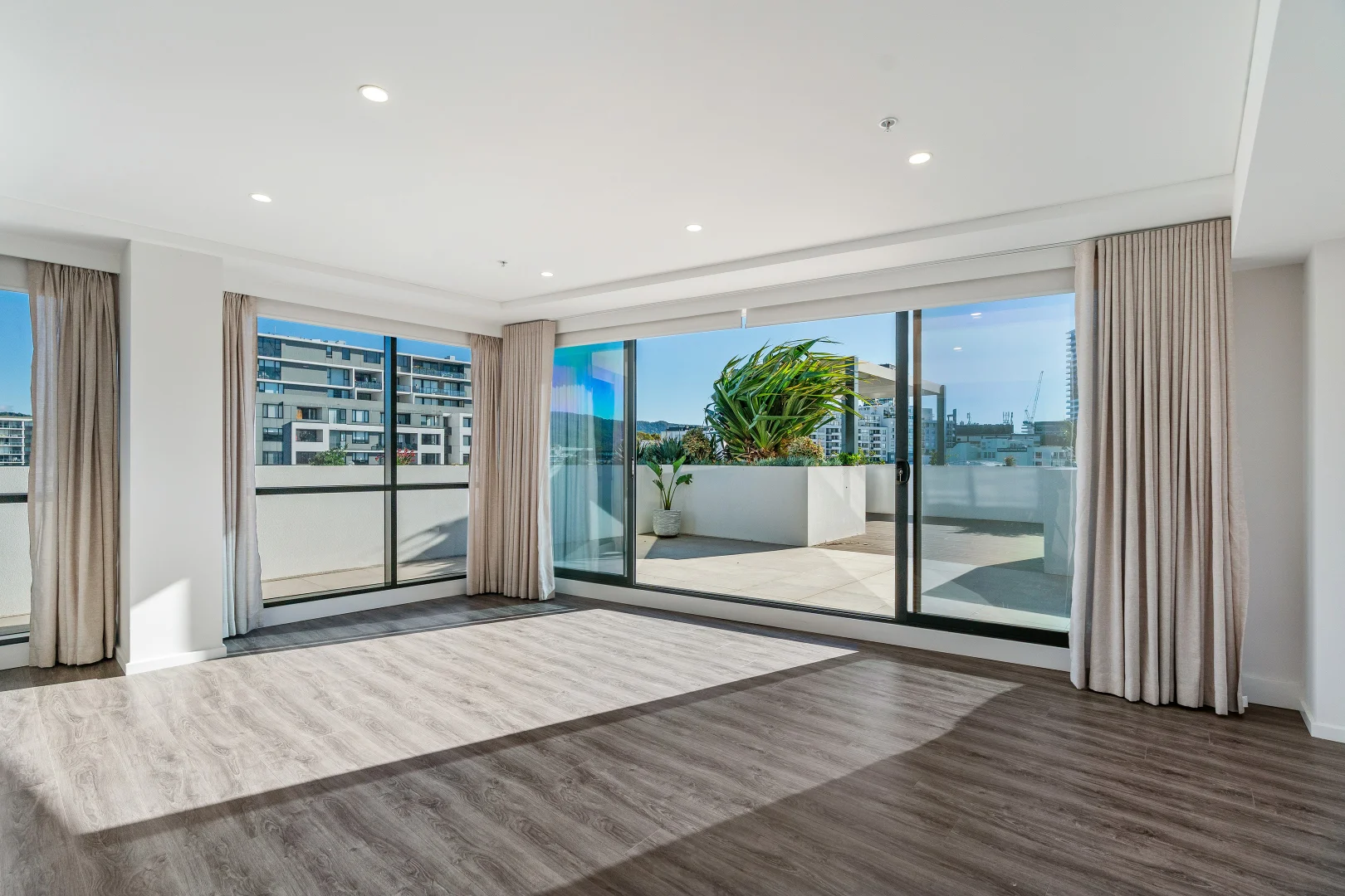 Additional image 5 of 602/38 Atchinson Street, Wollongong NSW 2500