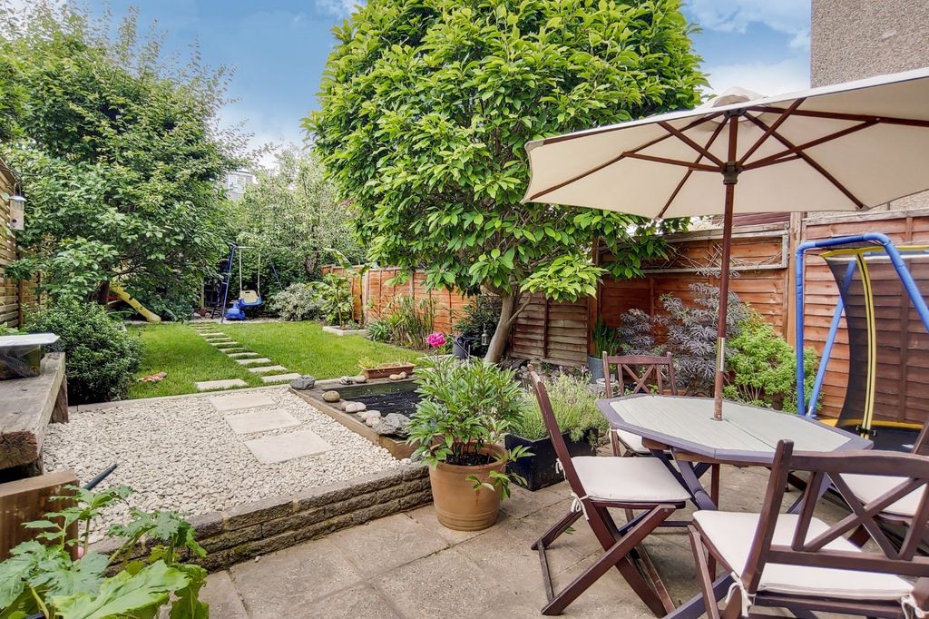 Additional image 5 of 4 bed semi-detached house for saleArrol Road, Beckenham BR3