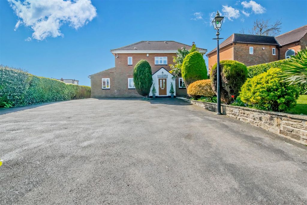 Additional image 41 of 4 bed detached house for saleGreenhill Lane, Wortley, Leeds LS12
