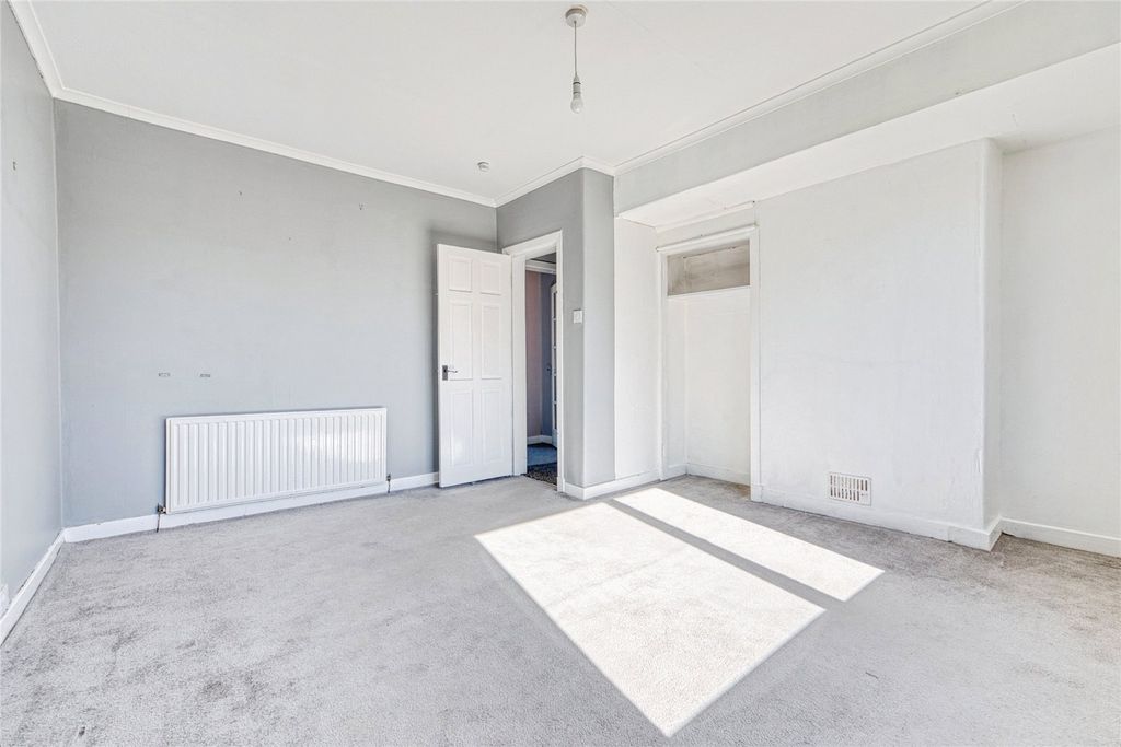 Additional image 4 of 2 bed flat for saleSilverhills, Rosneath, Helensburgh, Argyll And Bute G84