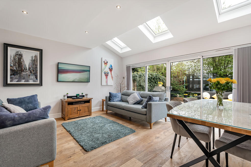 Additional image 4 of Brache Close, Redbourn, Hertfordshire, AL3
