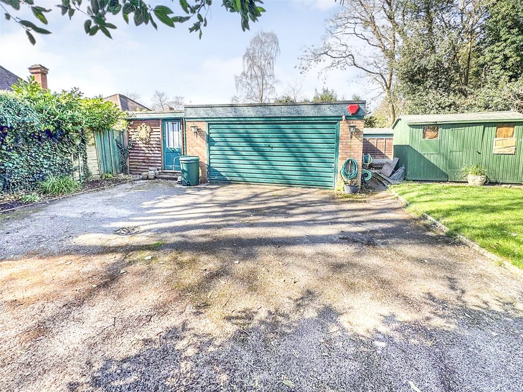 Additional image 8 of 4 bed detached house for saleWinton Road, Aldershot, Hampshire GU11