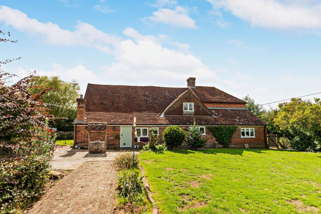Additional image 17 of 6 bed detached house for saleEast Street, Billingshurst, West Sussex RH14