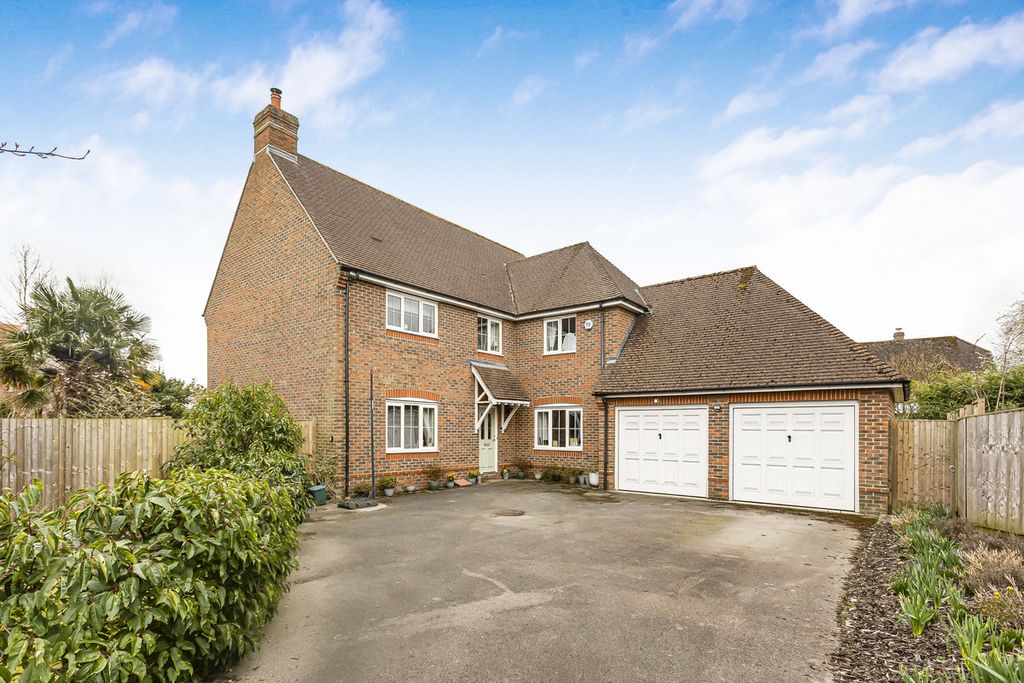 5 bed detached house for saleLady Place, Sutton Courtenay OX14