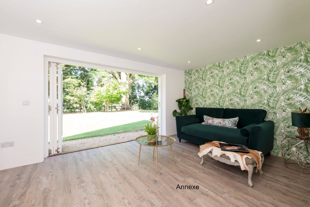 Additional image 13 of 4 bed detached house for saleOverthorpe, Banbury, Oxfordshire OX17