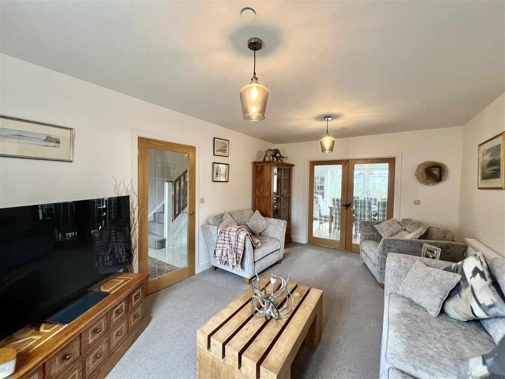 Additional image 2 of 4 bed detached house for saleFforest Fach, Tycroes, Ammanford SA18
