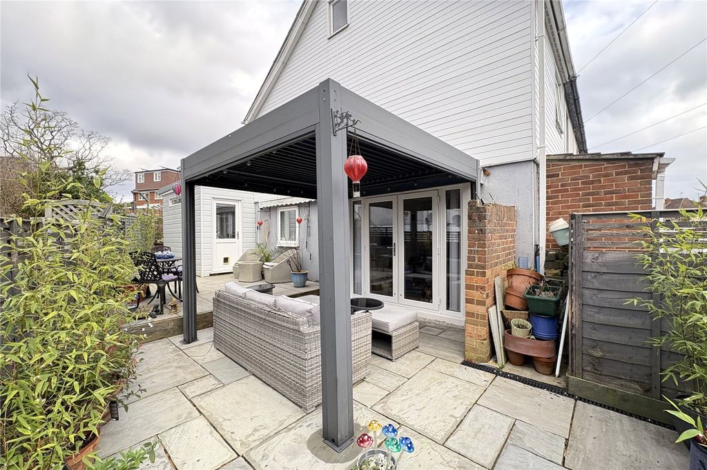 Additional image 2 of 2 bed end terrace house for saleNewport Road, Aldershot, Hampshire GU12