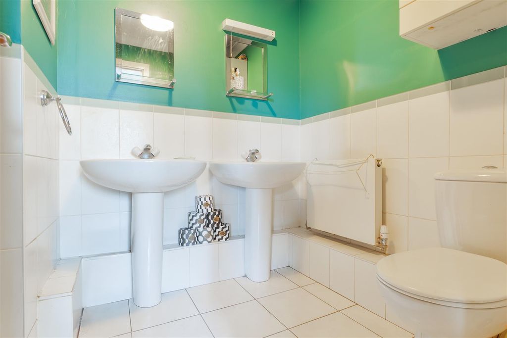 Additional image 7 of 4 bed semi-detached house for saleBridge Place, Aylesford ME20