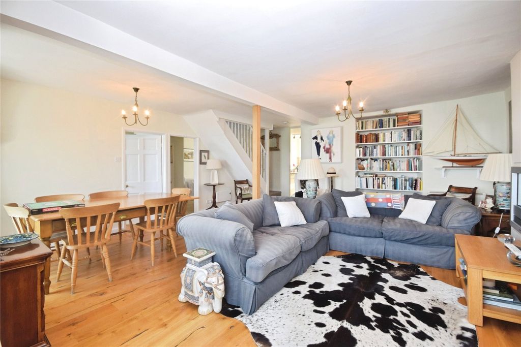 4 bed terraced house for saleSea View Terrace, Aberdovey, Gwynedd LL35 photo 4