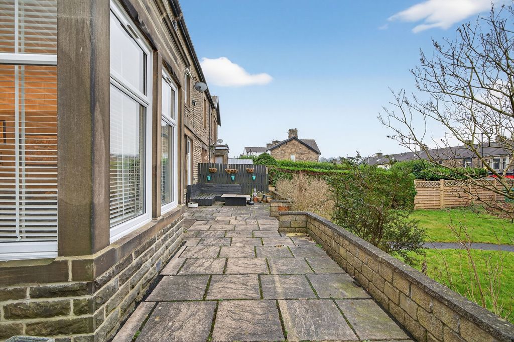 Additional image 34 of 4 bed semi-detached house for saleGisburn Road, Barnoldswick BB18
