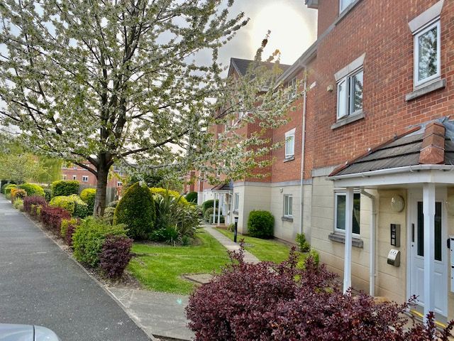 Additional image 6 of 2 bed flat for saleOld Coach Road, Runcorn WA7